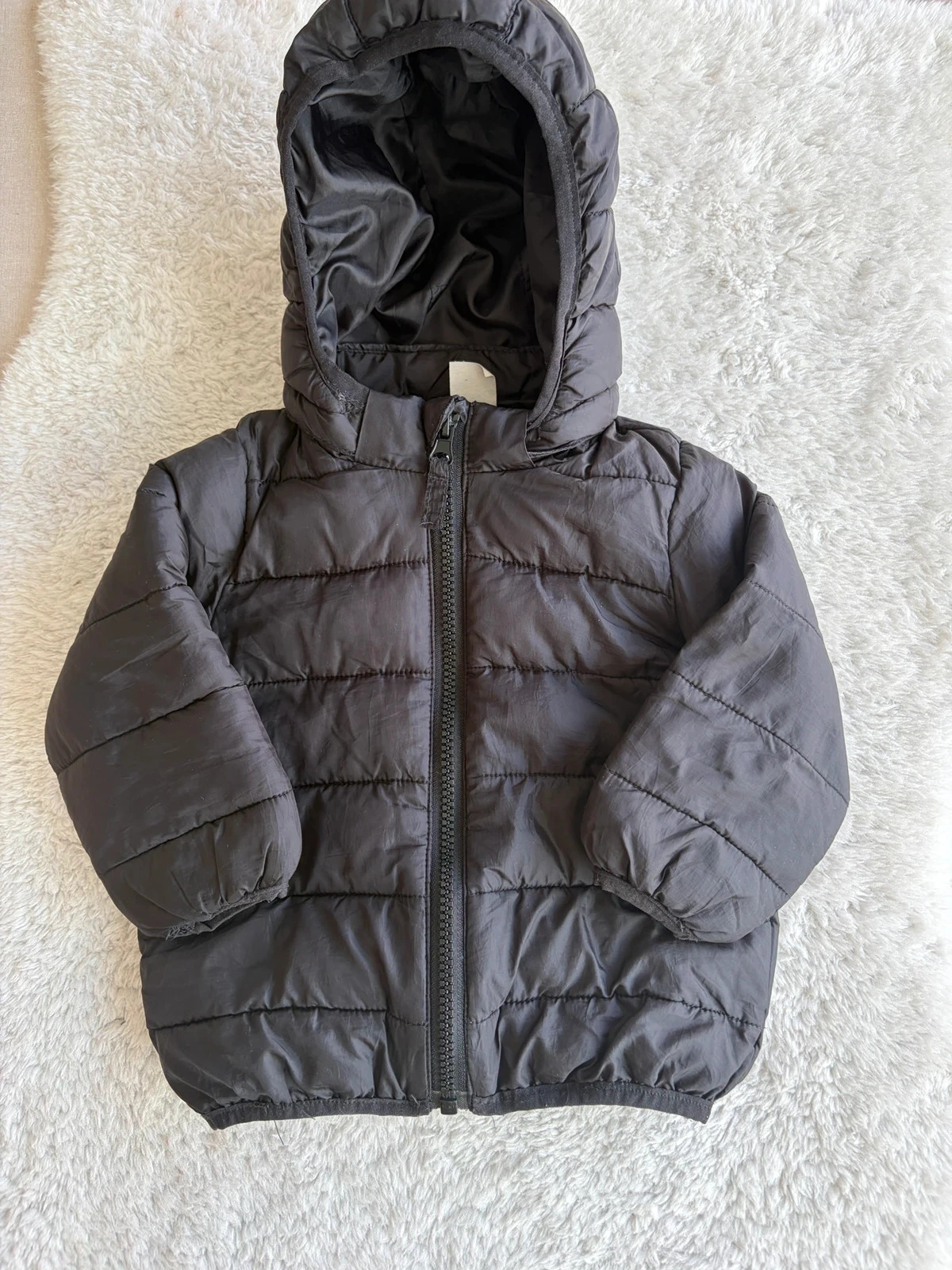 Zwart duffeljasje H&M 74